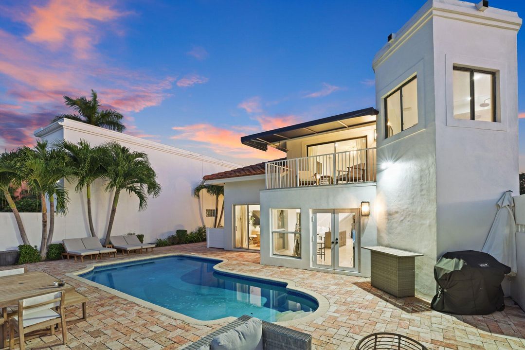 En Venta: $2,490,000 (3 camas, 3 baños, 2257 Pies cuadrados)