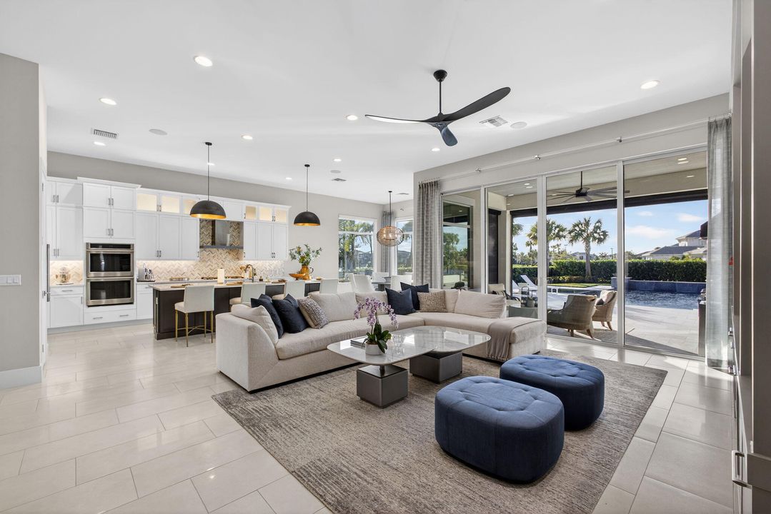 En Venta: $2,200,000 (4 camas, 4 baños, 3214 Pies cuadrados)