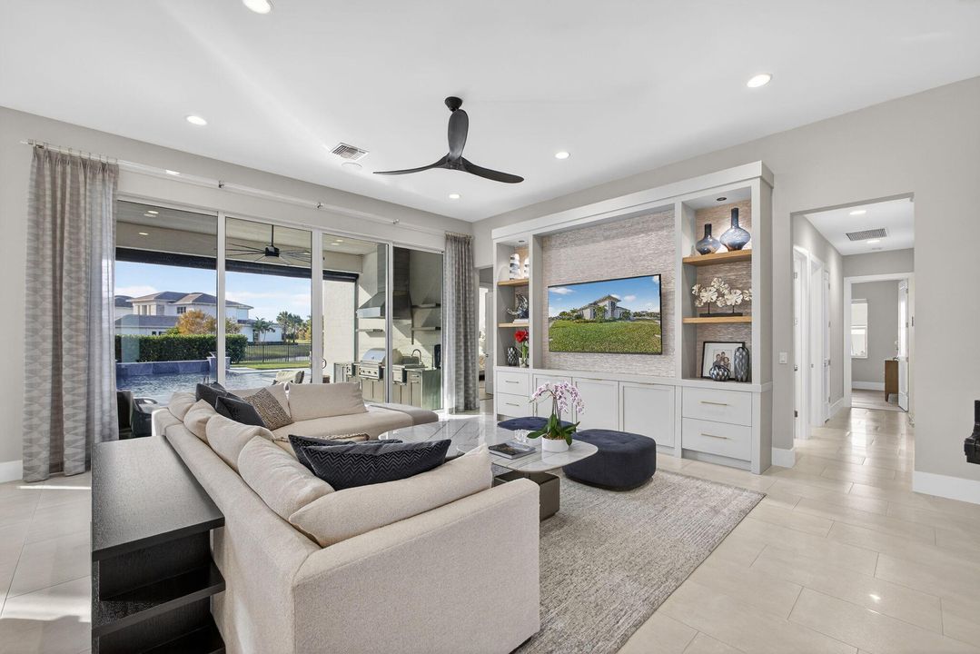 En Venta: $2,200,000 (4 camas, 4 baños, 3214 Pies cuadrados)