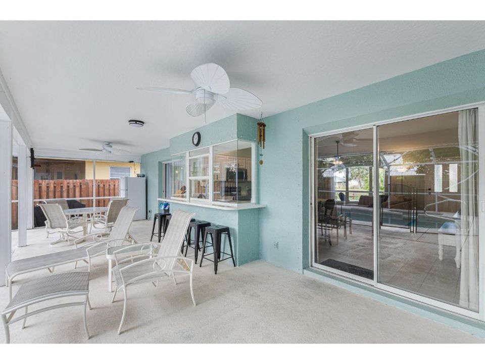 For Sale: $439,900 (3 beds, 2 baths, 1342 Square Feet)