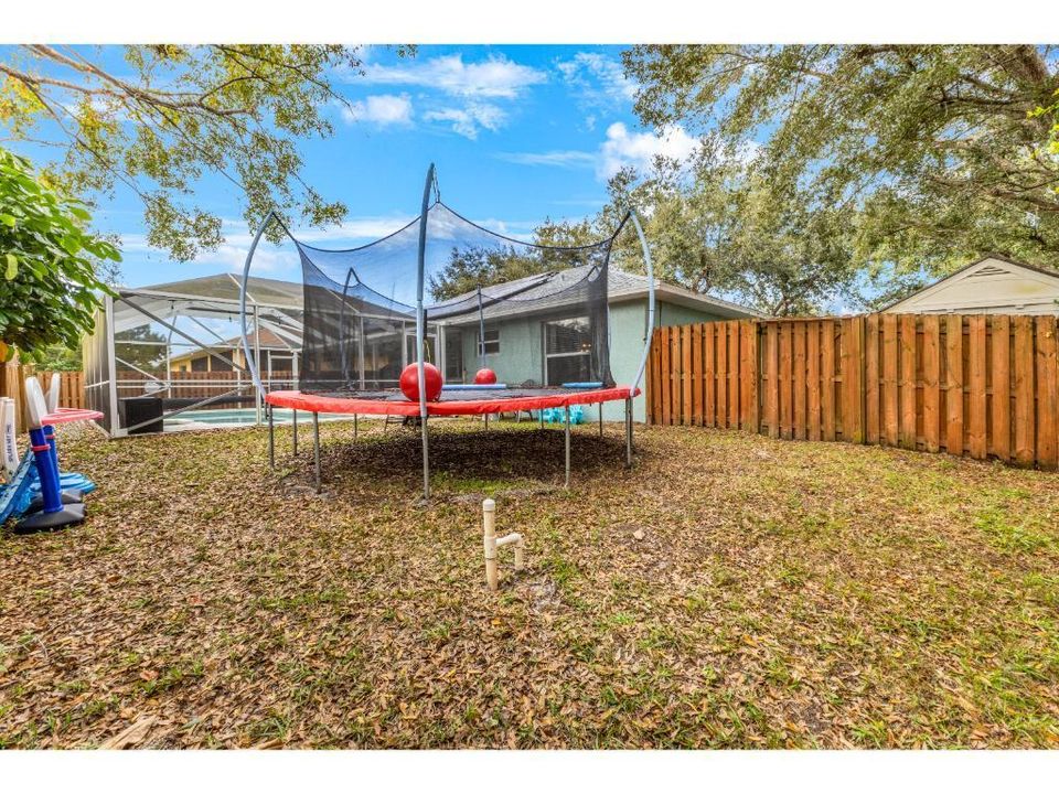 For Sale: $439,900 (3 beds, 2 baths, 1342 Square Feet)