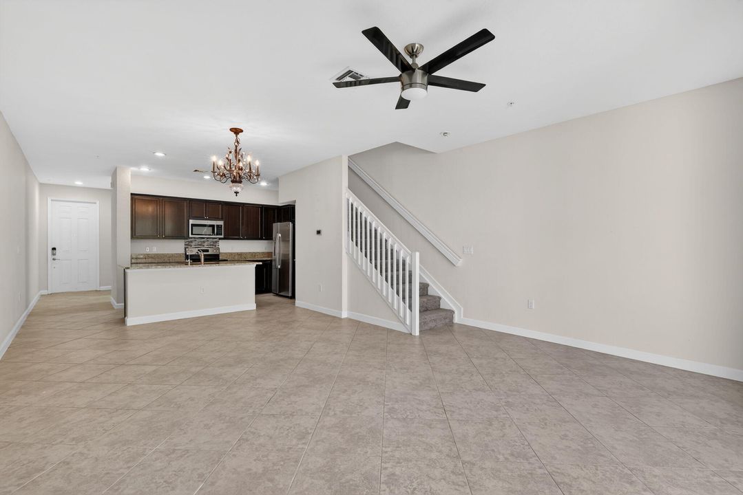 В аренду: $2,500 (3 спален, 2 ванн, 1609 Квадратных фут)