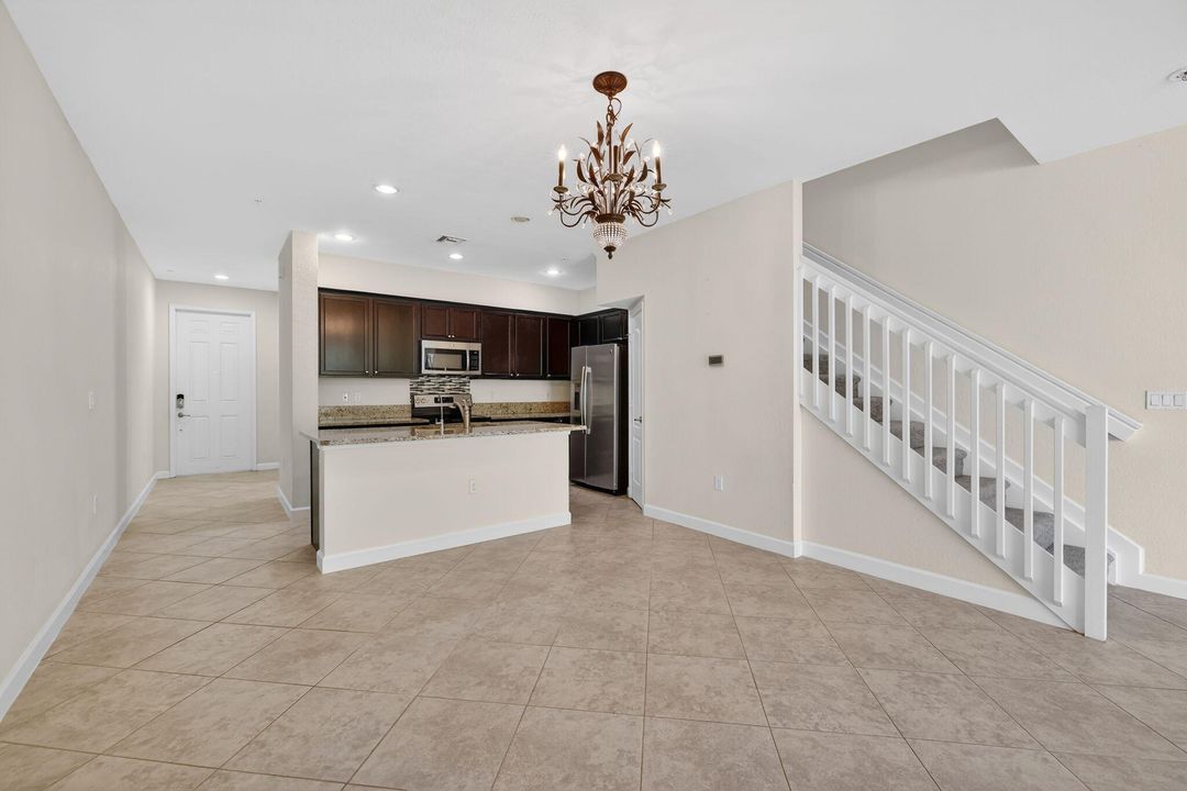 В аренду: $2,500 (3 спален, 2 ванн, 1609 Квадратных фут)