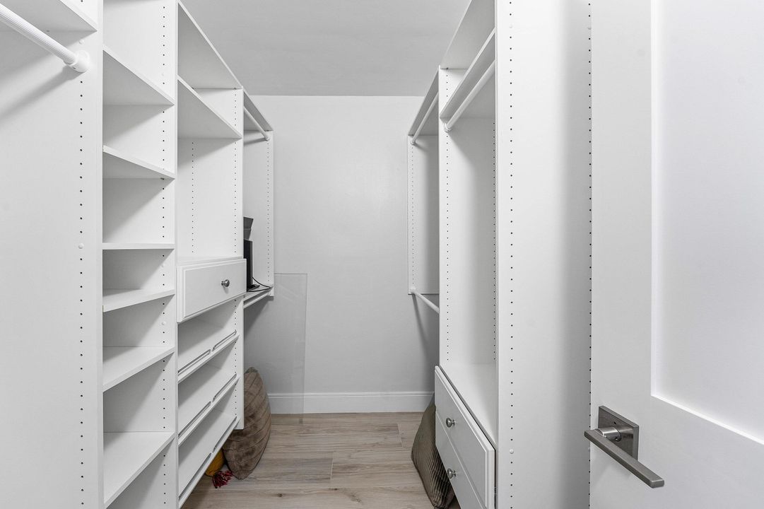 待售: $1,075,000 (2 贝兹, 2 浴室, 1490 平方英尺)