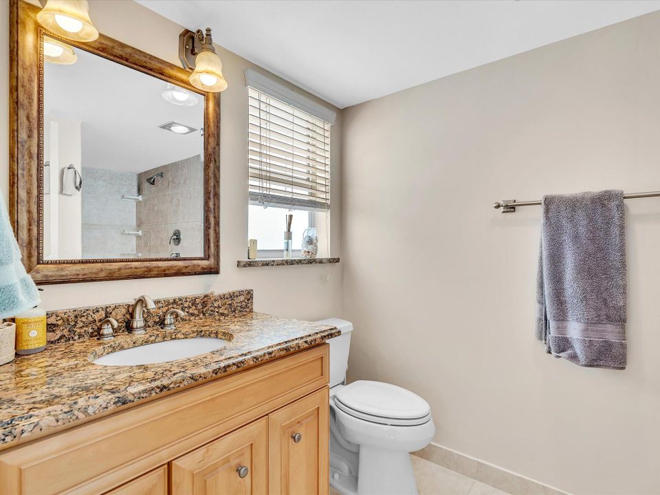 待售: $439,900 (2 贝兹, 2 浴室, 1200 平方英尺)