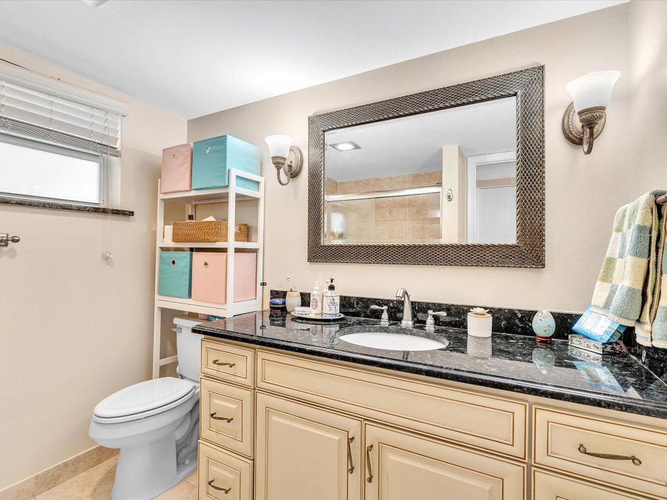 待售: $439,900 (2 贝兹, 2 浴室, 1200 平方英尺)