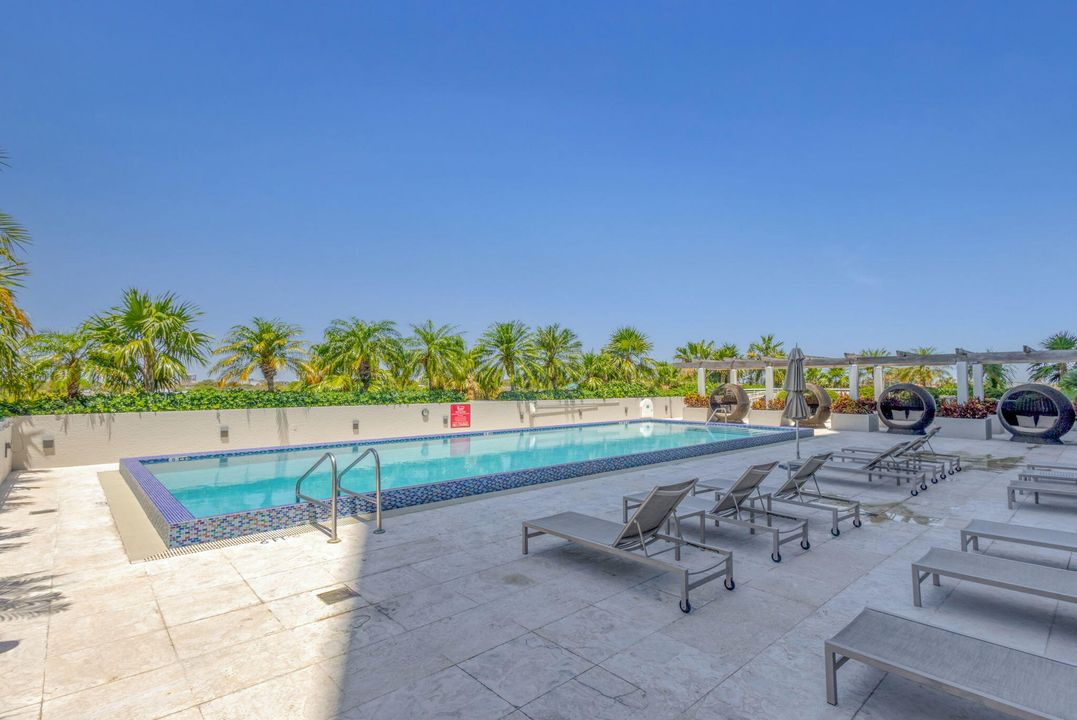 En Venta: $535,000 (2 camas, 2 baños, 1175 Pies cuadrados)