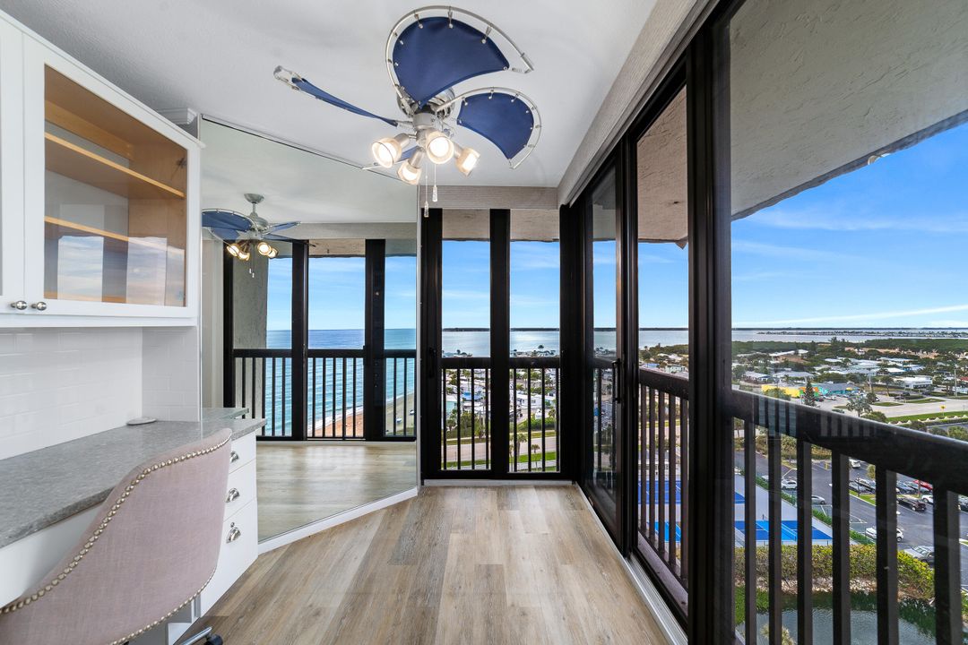 待售: $729,000 (2 贝兹, 2 浴室, 1119 平方英尺)