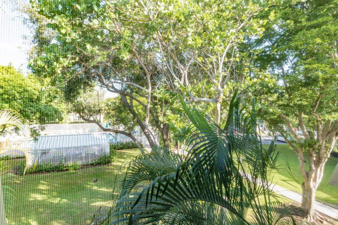 For Sale: $225,000 (3 beds, 2 baths, 1380 Square Feet)