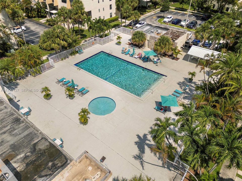 For Sale: $225,000 (3 beds, 2 baths, 1380 Square Feet)