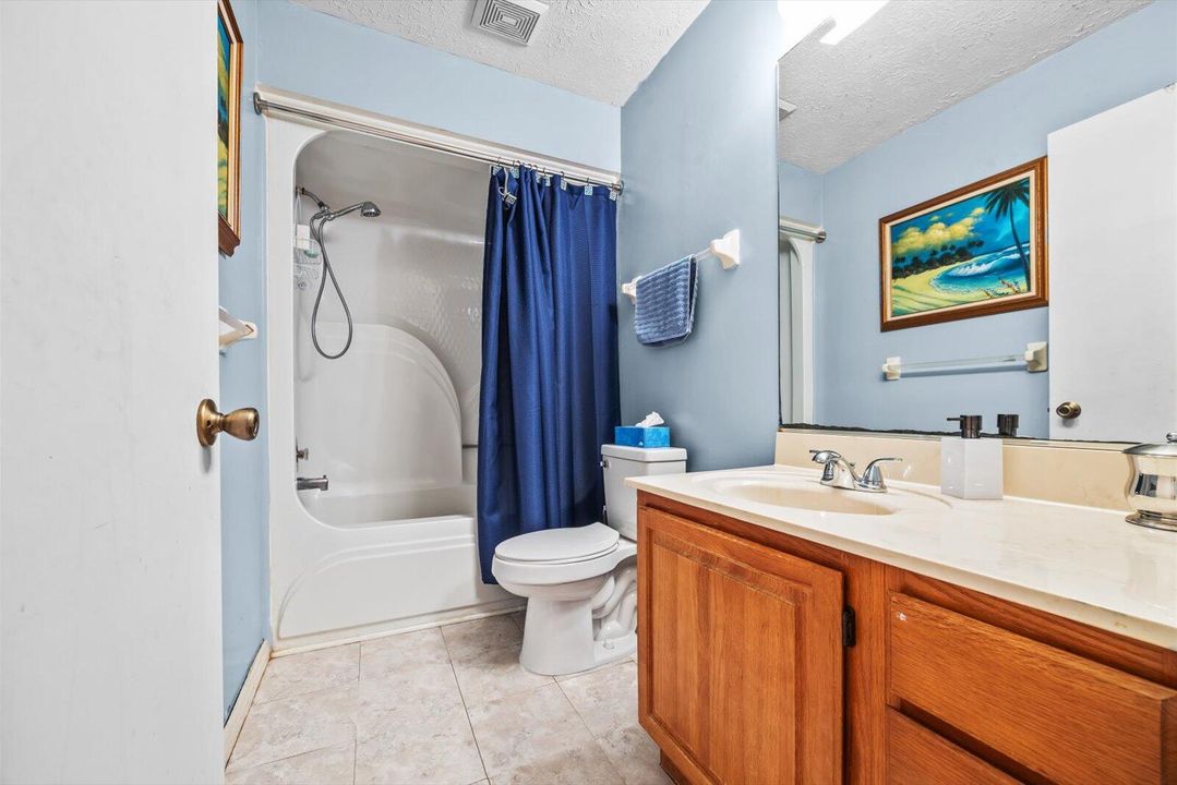 待售: $320,000 (3 贝兹, 2 浴室, 1732 平方英尺)