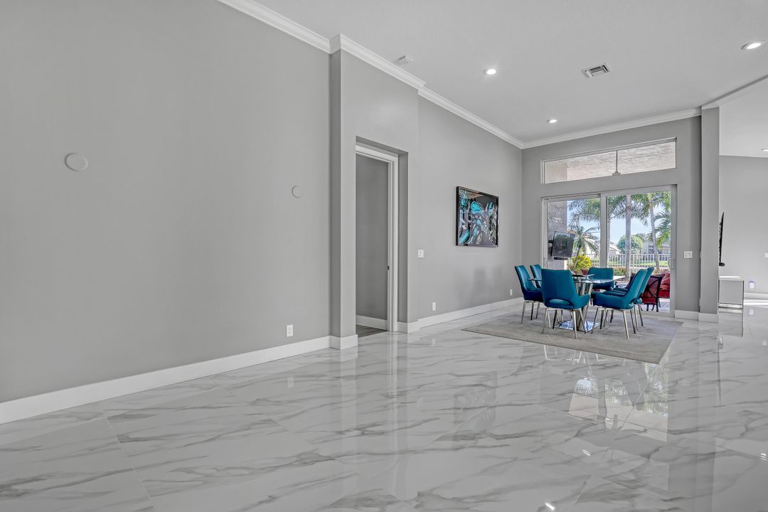 For Sale: $619,000 (3 beds, 2 baths, 1990 Square Feet)