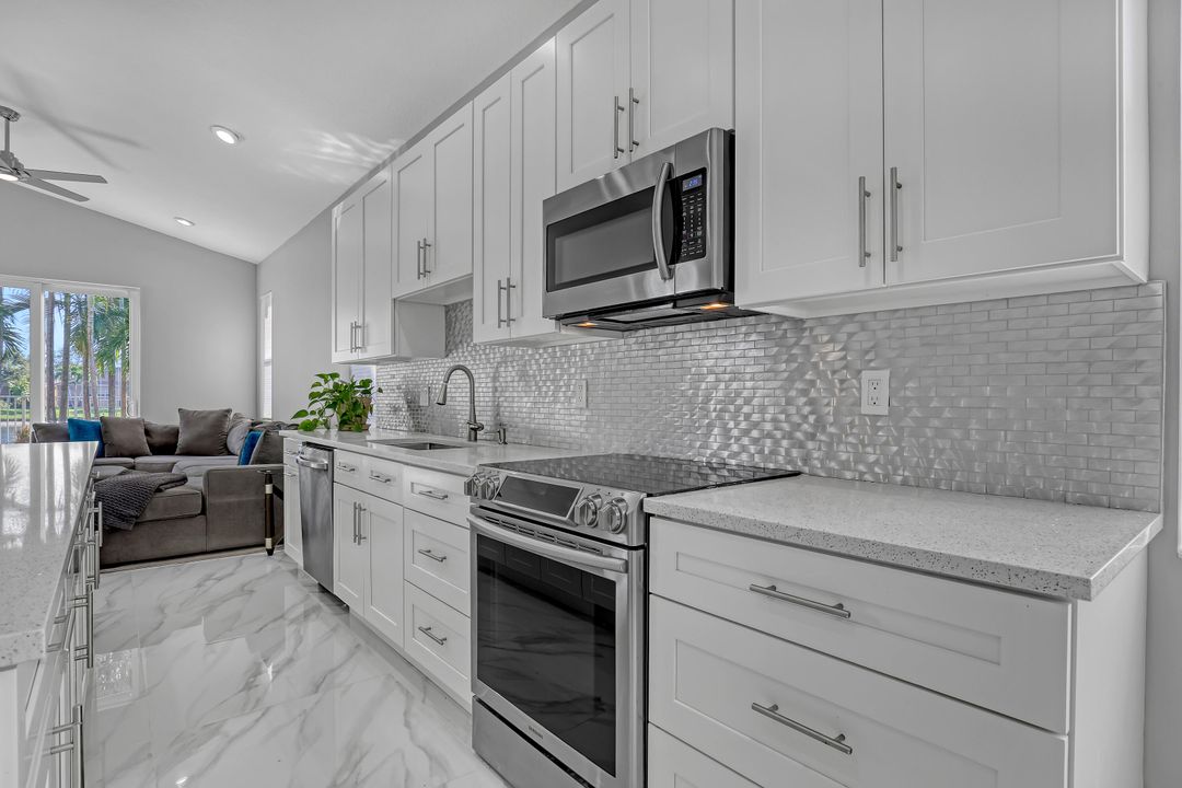 For Sale: $619,000 (3 beds, 2 baths, 1990 Square Feet)