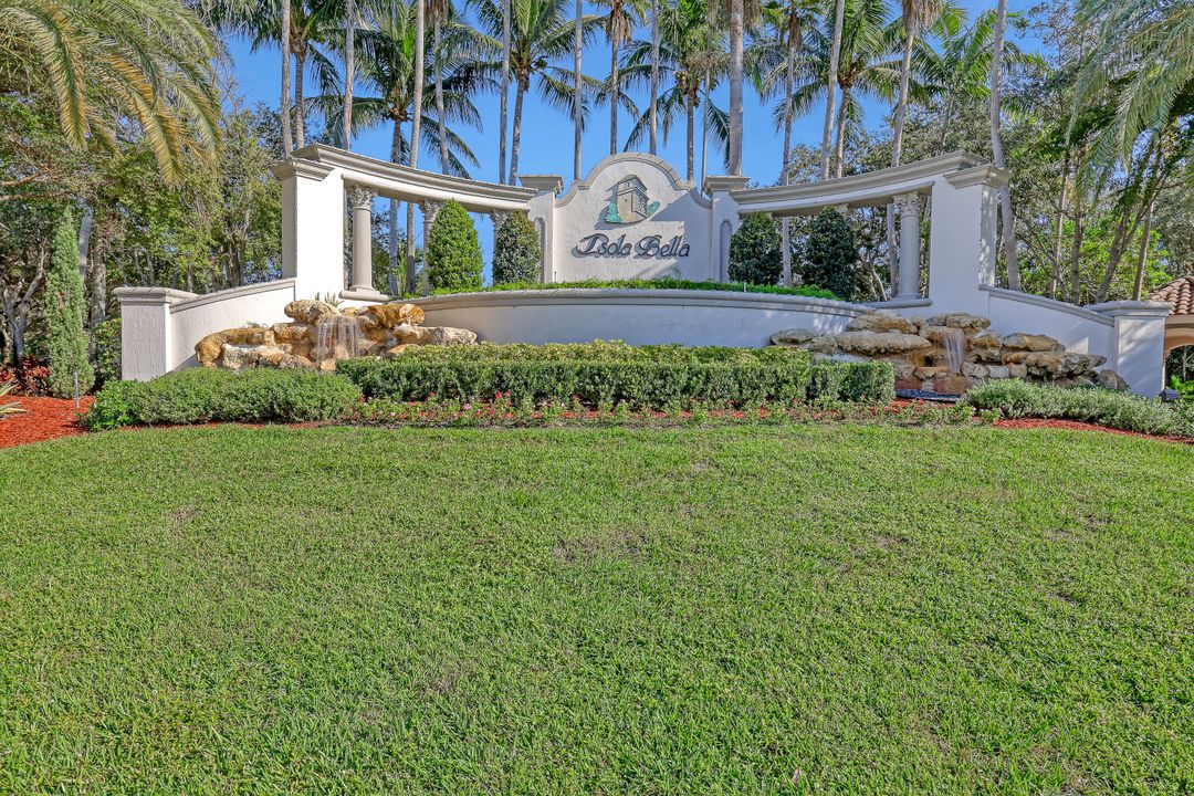 For Sale: $619,000 (3 beds, 2 baths, 1990 Square Feet)