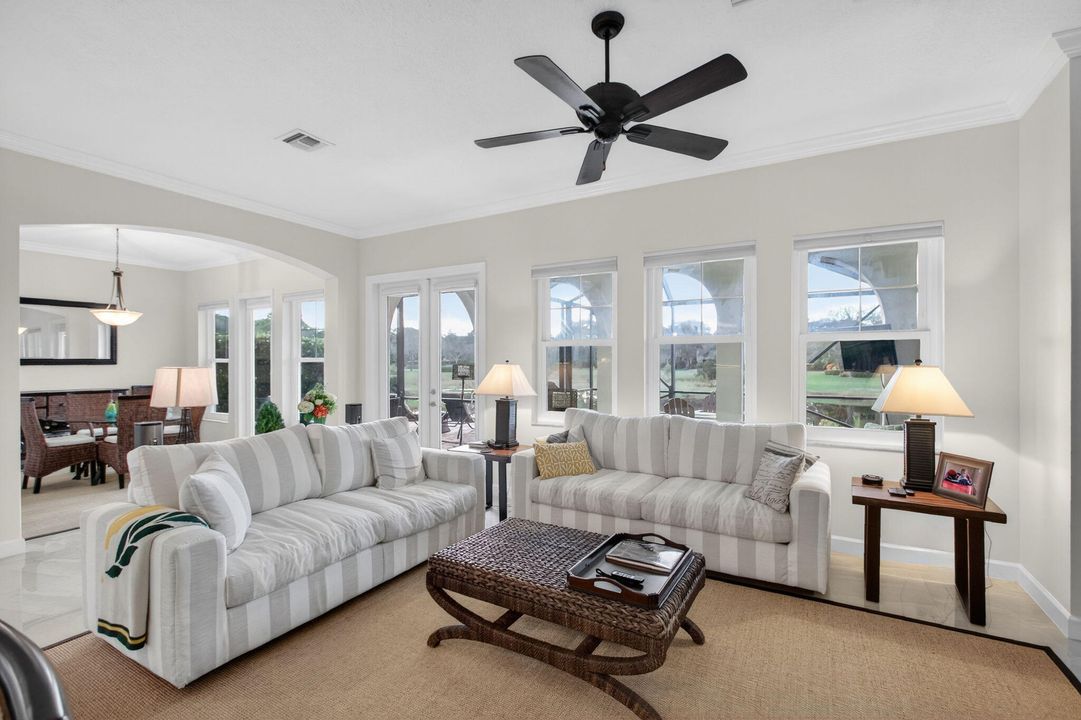 待售: $1,099,995 (3 贝兹, 2 浴室, 2300 平方英尺)