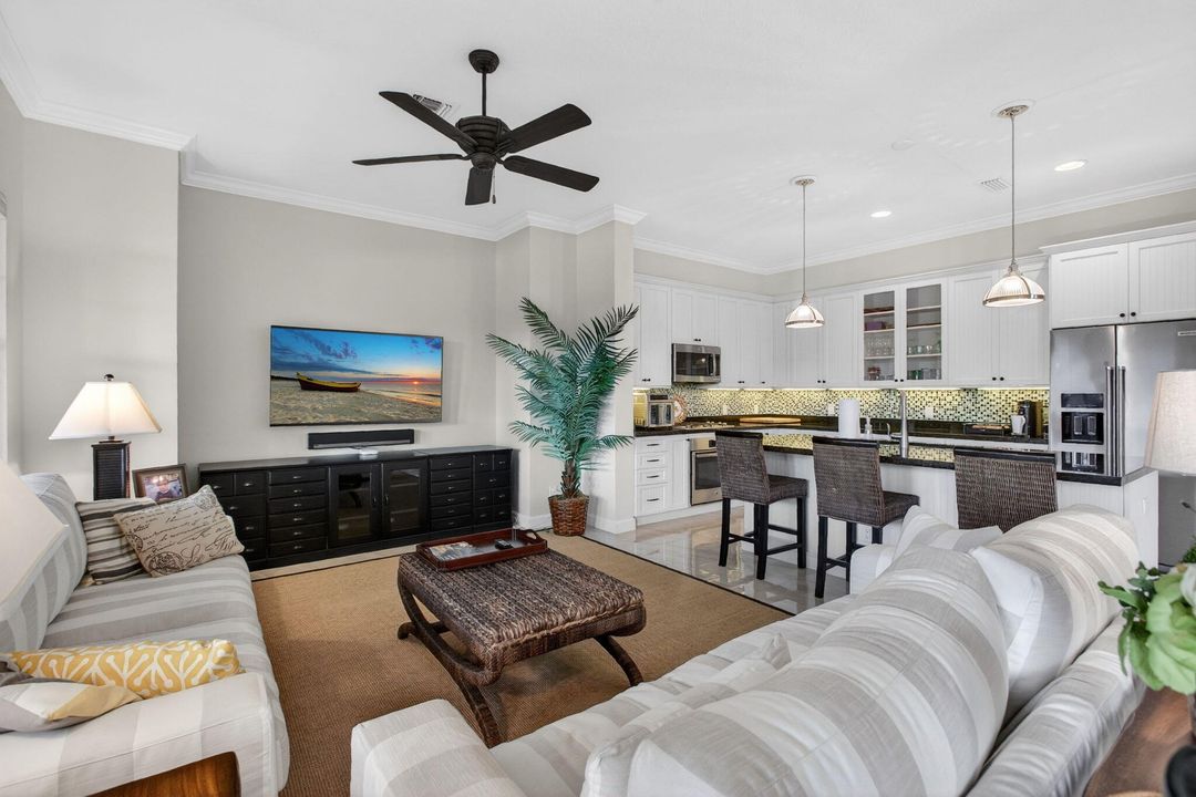 待售: $1,099,995 (3 贝兹, 2 浴室, 2300 平方英尺)