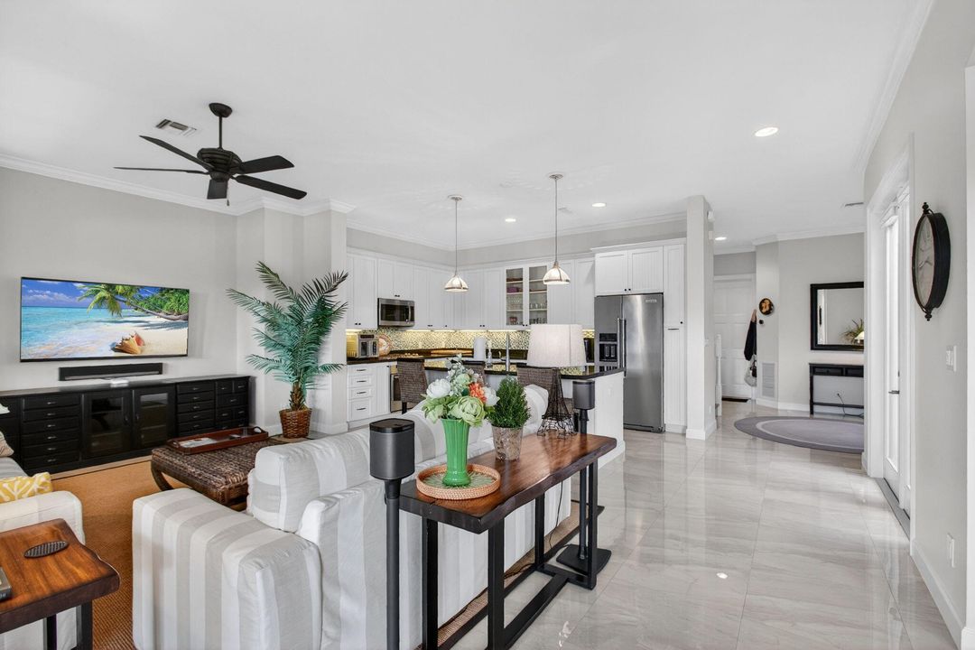 待售: $1,099,995 (3 贝兹, 2 浴室, 2300 平方英尺)