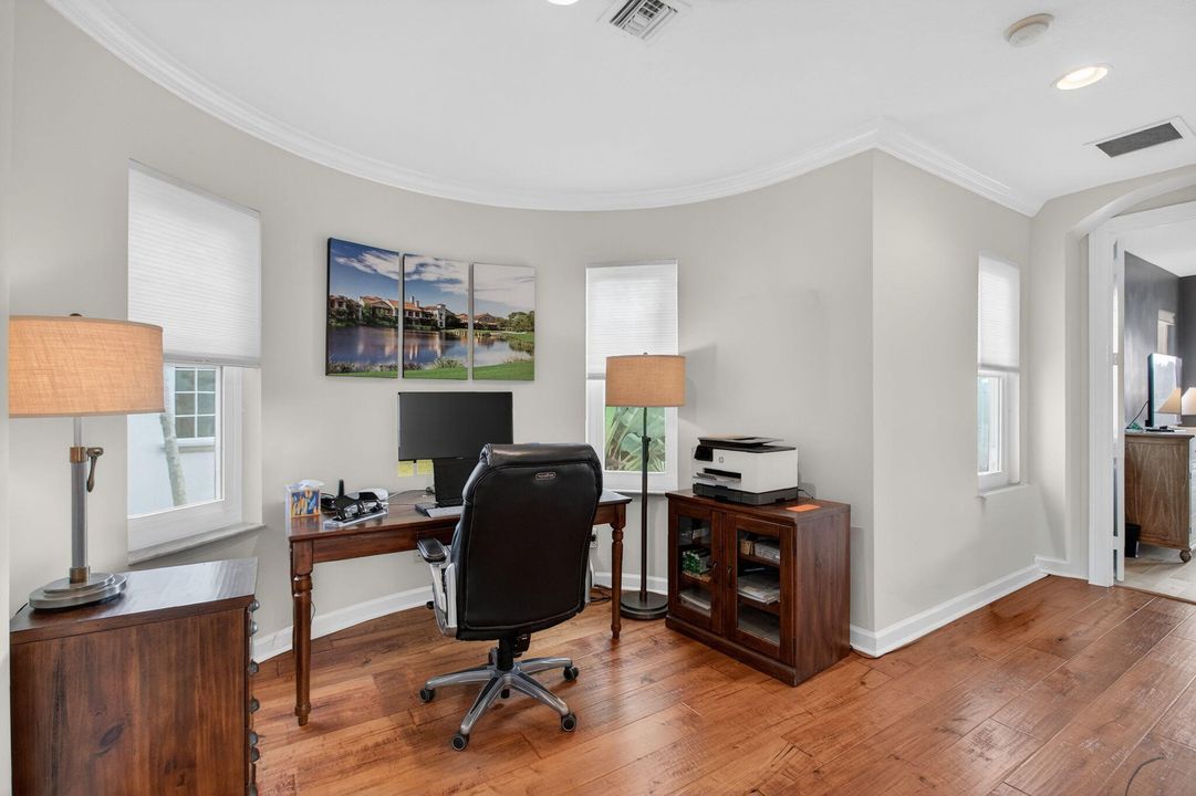 待售: $1,099,995 (3 贝兹, 2 浴室, 2300 平方英尺)