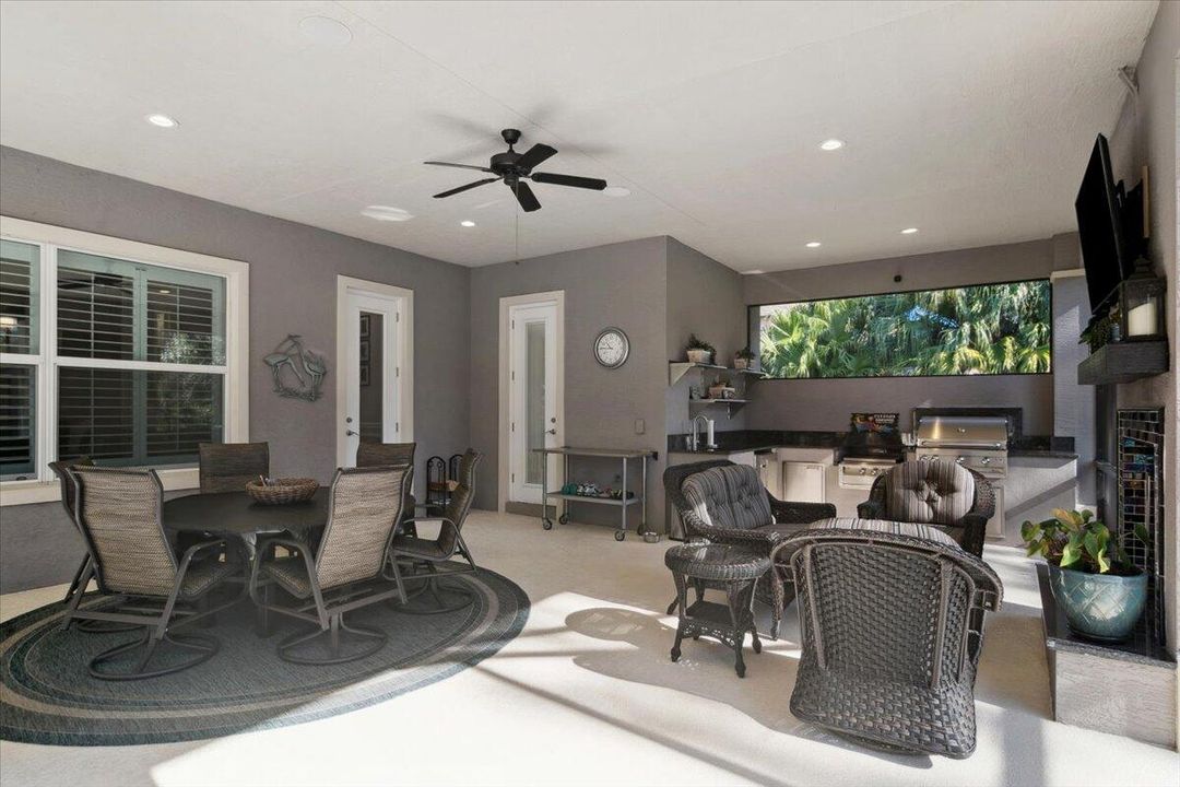 For Sale: $1,175,000 (3 beds, 3 baths, 2794 Square Feet)