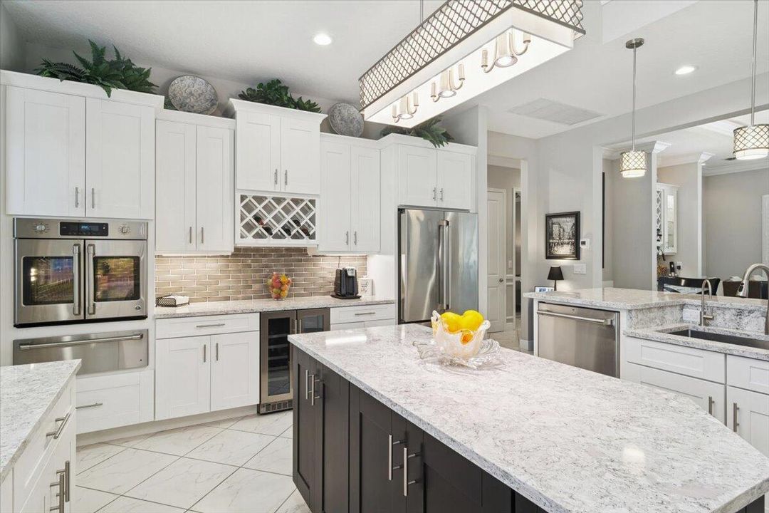 For Sale: $1,175,000 (3 beds, 3 baths, 2794 Square Feet)