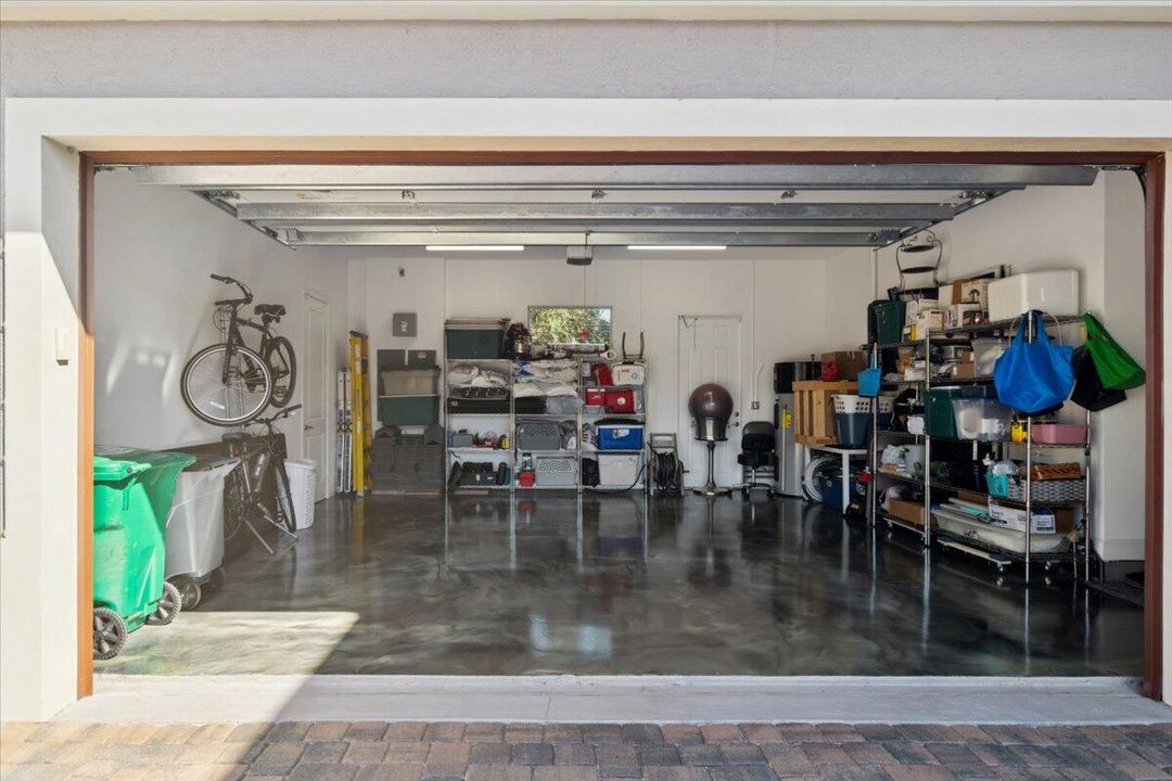 For Sale: $1,175,000 (3 beds, 3 baths, 2794 Square Feet)