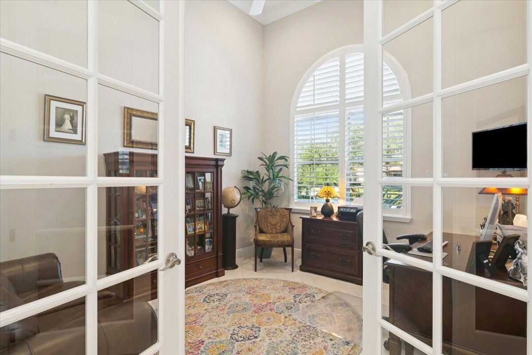 For Sale: $1,175,000 (3 beds, 3 baths, 2794 Square Feet)