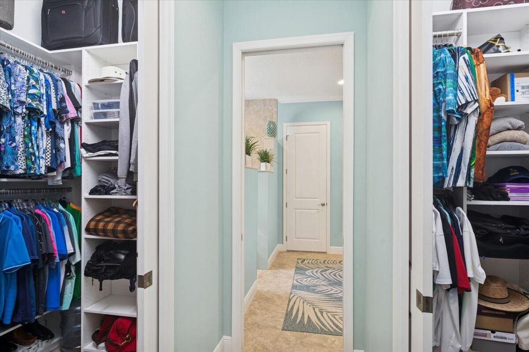 For Sale: $1,175,000 (3 beds, 3 baths, 2794 Square Feet)