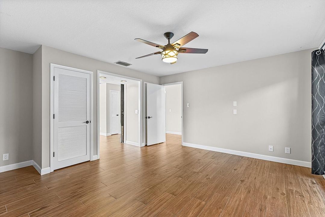 For Sale: $649,900 (3 beds, 2 baths, 2080 Square Feet)