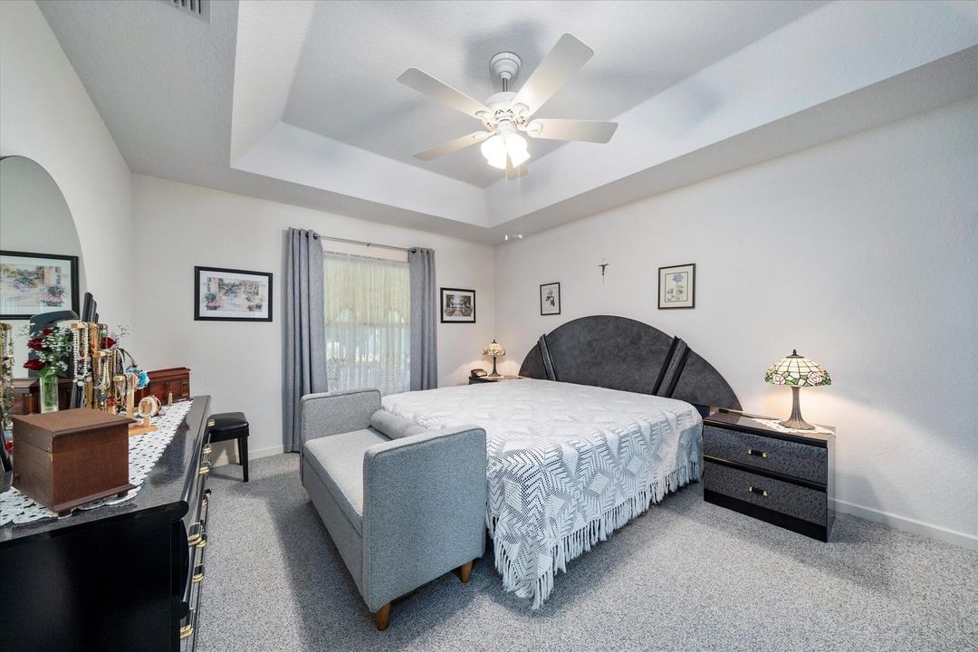 For Sale: $384,000 (3 beds, 2 baths, 1696 Square Feet)