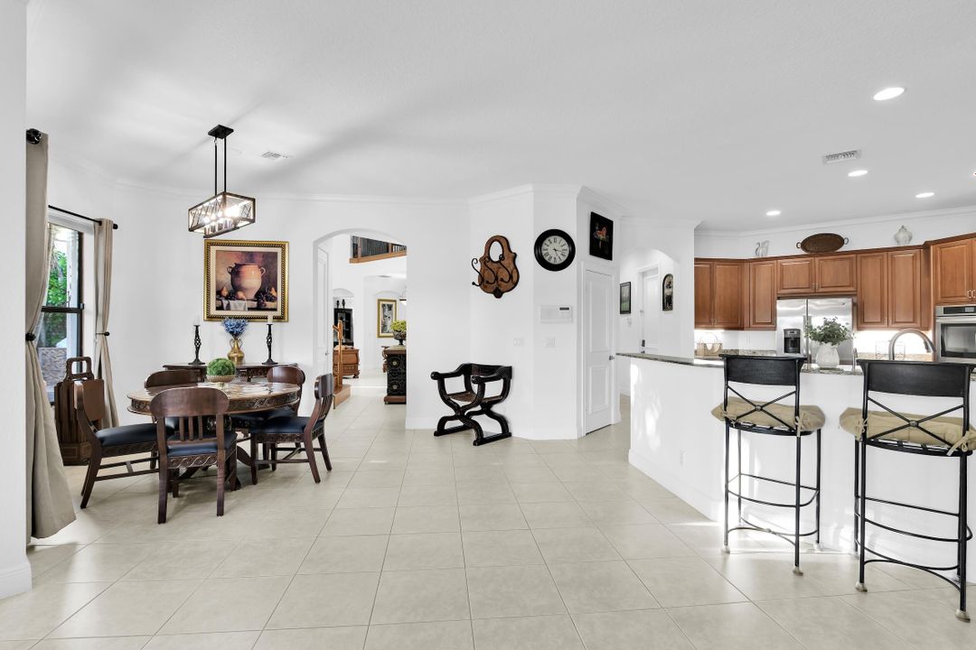 For Rent: $9,000 (6 beds, 4 baths, 4709 Square Feet)