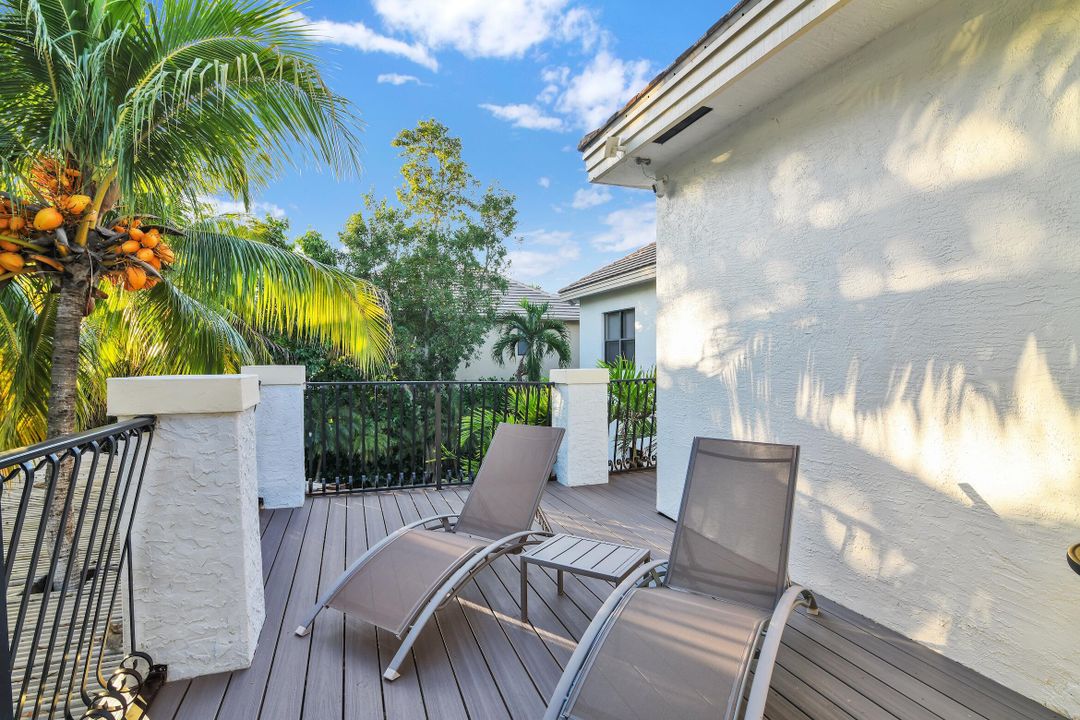 For Rent: $9,000 (6 beds, 4 baths, 4709 Square Feet)