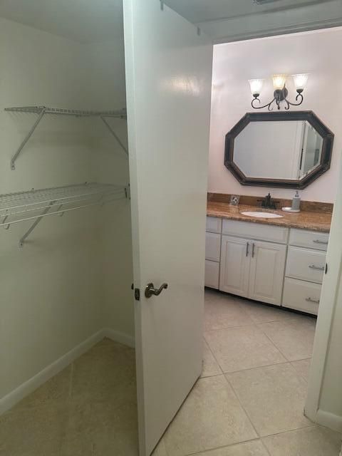 For Rent: $2,900 (2 beds, 2 baths, 1187 Square Feet)