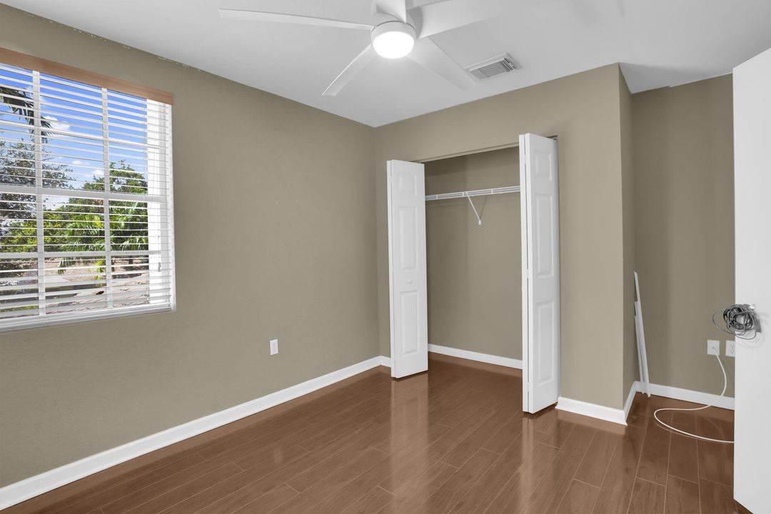 For Sale: $749,735 (5 beds, 3 baths, 3039 Square Feet)