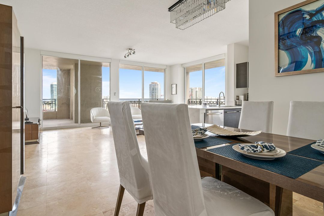 For Sale: $1,500,000 (3 beds, 2 baths, 1709 Square Feet)