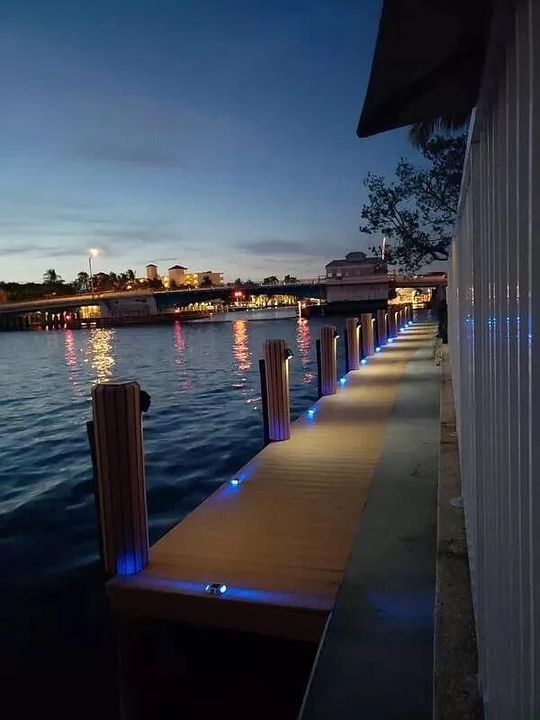 出租: $2,290 (2 贝兹, 2 浴室, 1121 平方英尺)