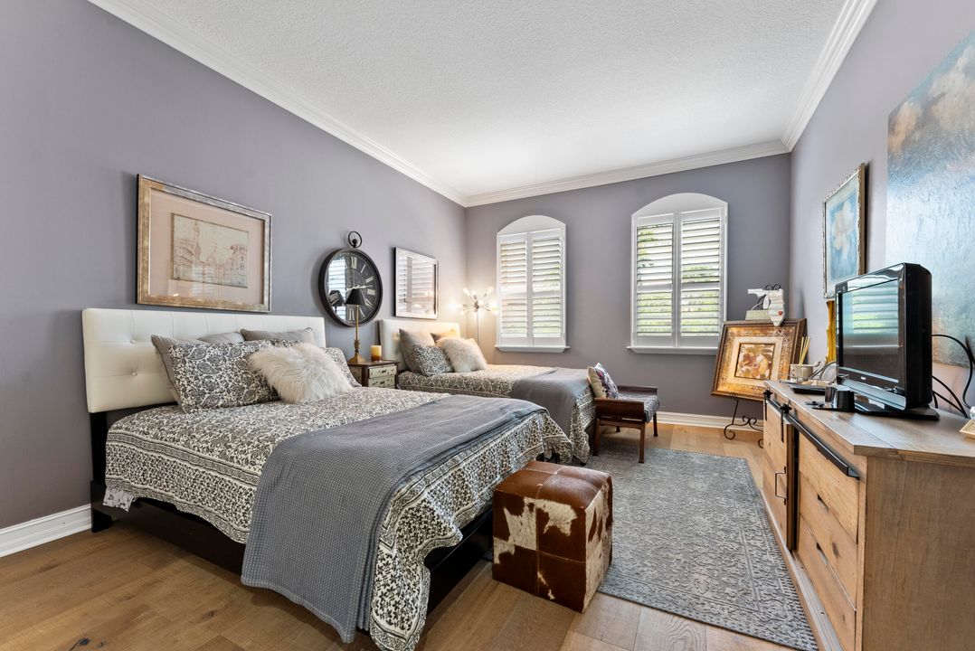 En Venta: $2,250,000 (3 camas, 3 baños, 2884 Pies cuadrados)