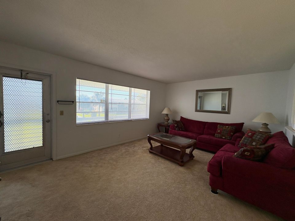 En Renta: $1,350 (1 camas, 1 baños, 684 Pies cuadrados)