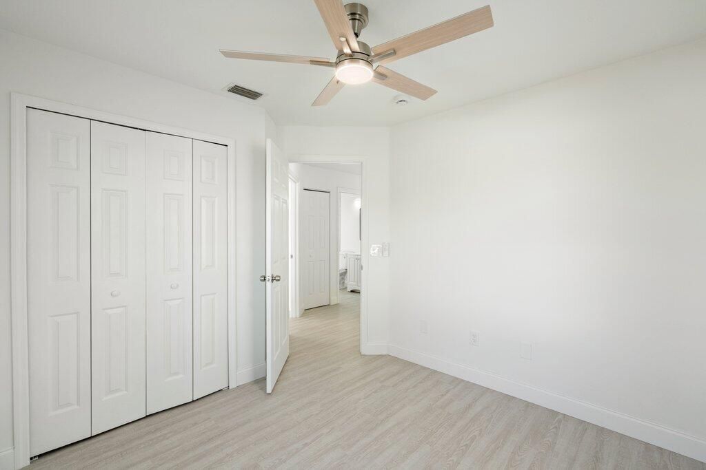 En Venta: $399,900 (4 camas, 2 baños, 1554 Pies cuadrados)