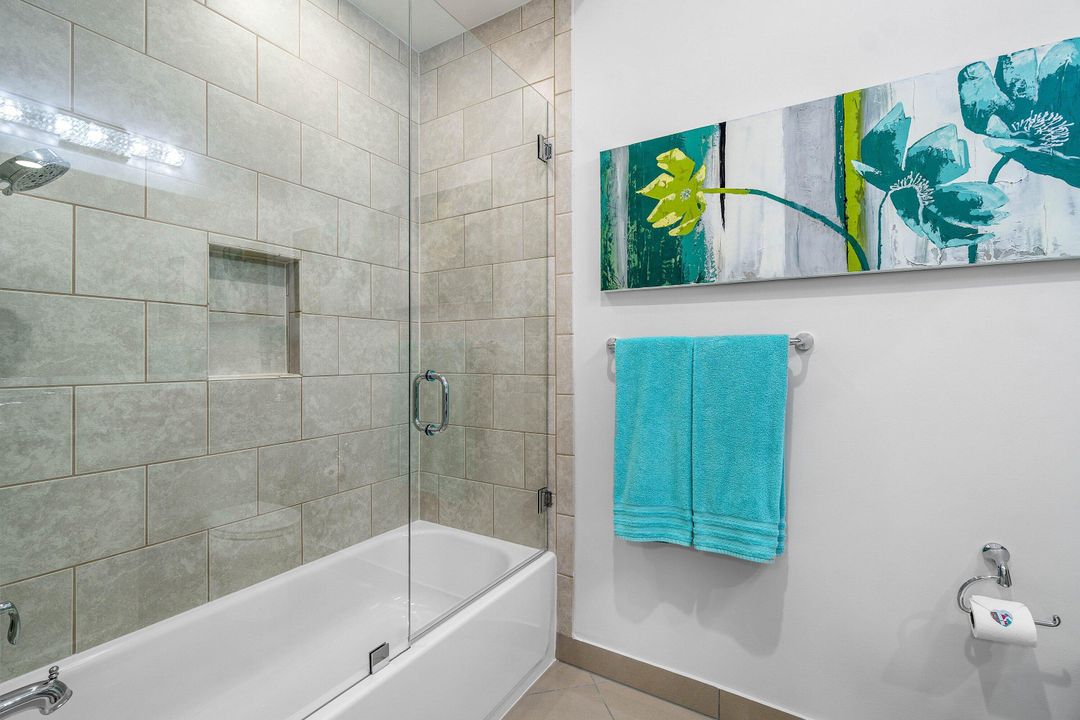 For Sale: $1,049,000 (3 beds, 3 baths, 2309 Square Feet)