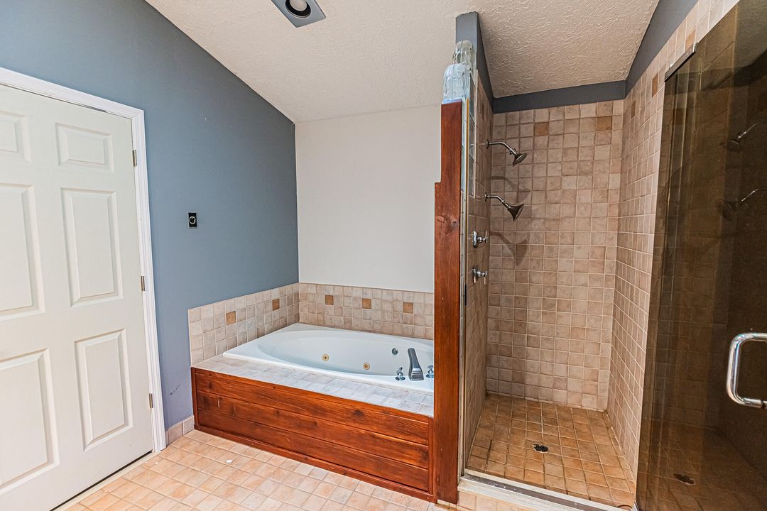 出租: $2,495 (3 贝兹, 2 浴室, 2156 平方英尺)