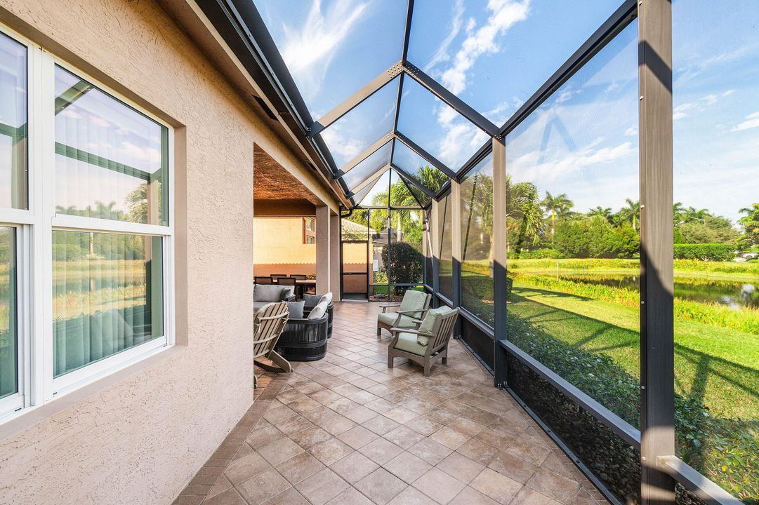 For Sale: $1,049,000 (3 beds, 3 baths, 2309 Square Feet)