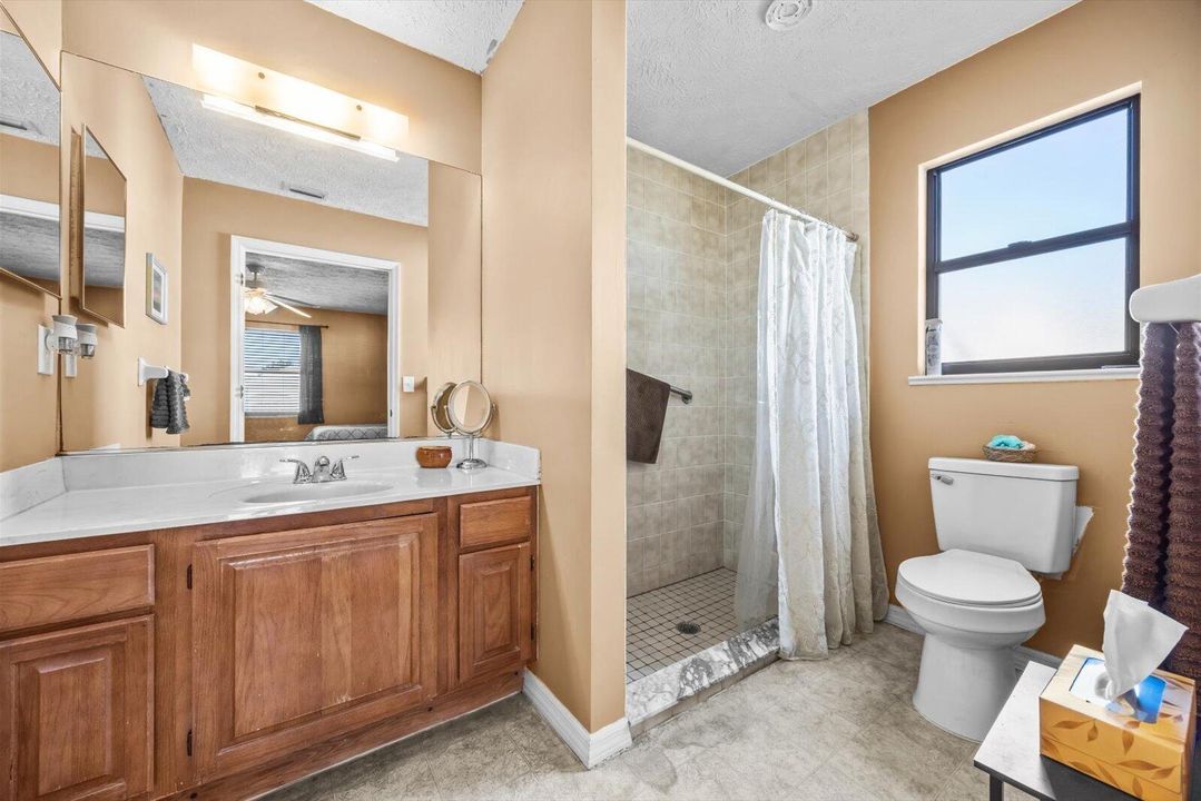 待售: $320,000 (3 贝兹, 2 浴室, 1732 平方英尺)