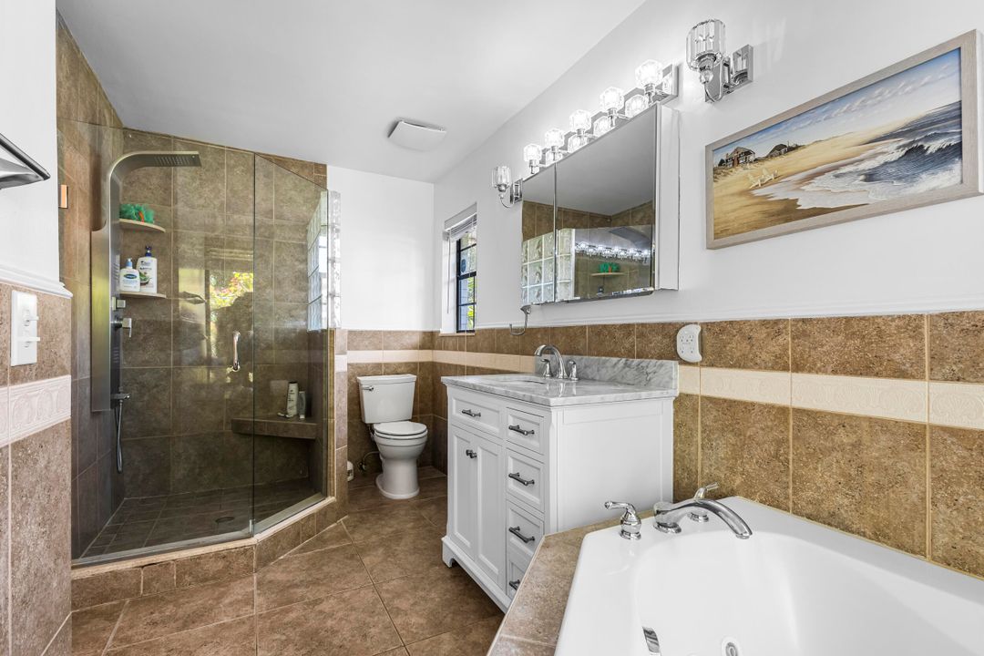 For Sale: $999,999 (3 beds, 2 baths, 2034 Square Feet)