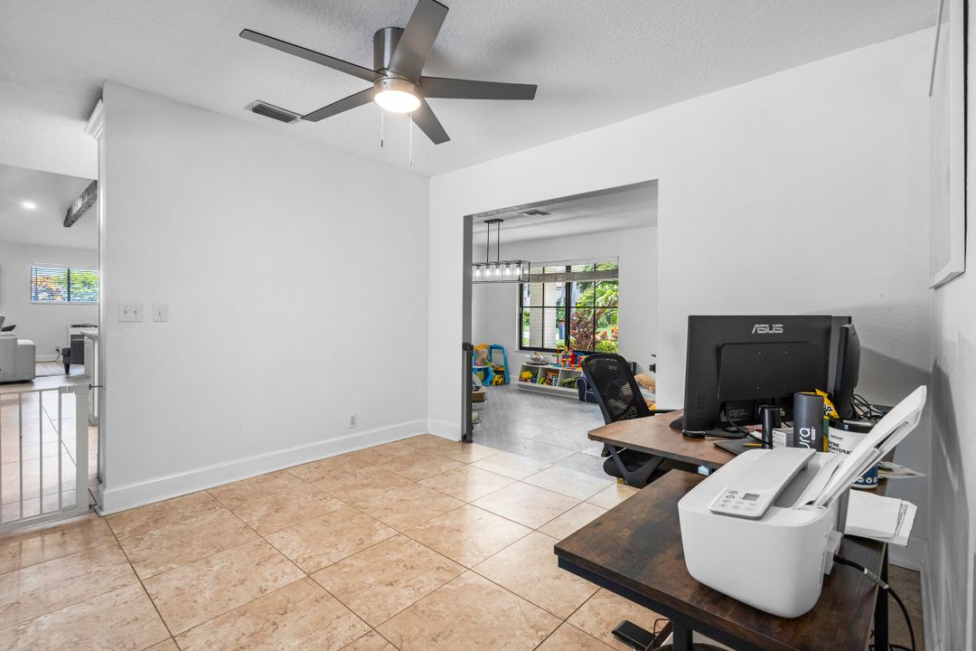 For Sale: $999,999 (3 beds, 2 baths, 2034 Square Feet)