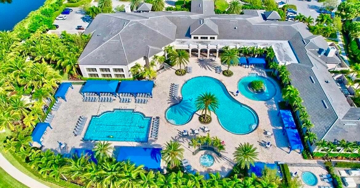 For Sale: $1,049,000 (3 beds, 3 baths, 2309 Square Feet)