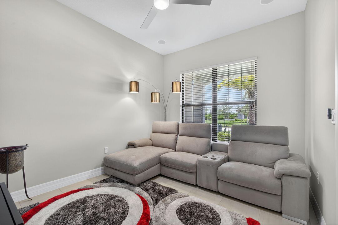 待售: $1,325,000 (4 贝兹, 3 浴室, 3073 平方英尺)