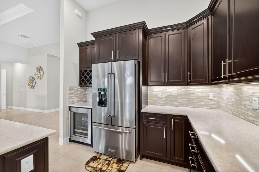 待售: $1,325,000 (4 贝兹, 3 浴室, 3073 平方英尺)