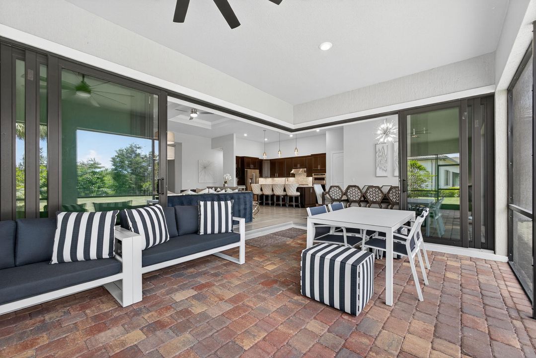 待售: $1,325,000 (4 贝兹, 3 浴室, 3073 平方英尺)