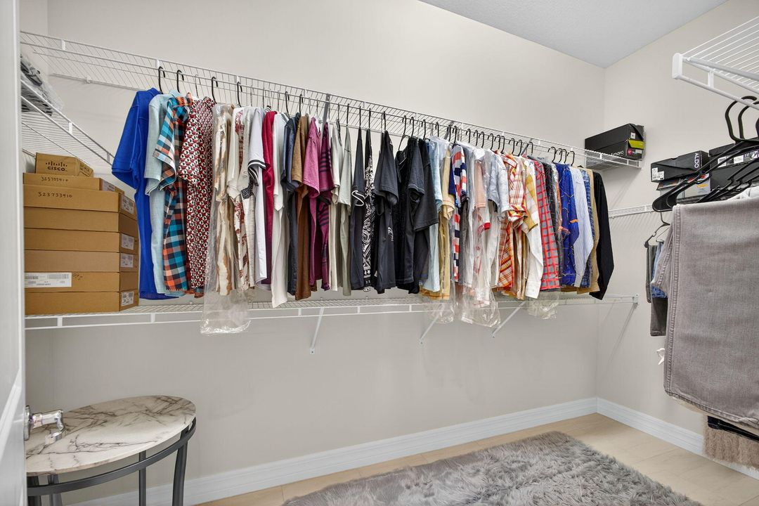 待售: $1,325,000 (4 贝兹, 3 浴室, 3073 平方英尺)