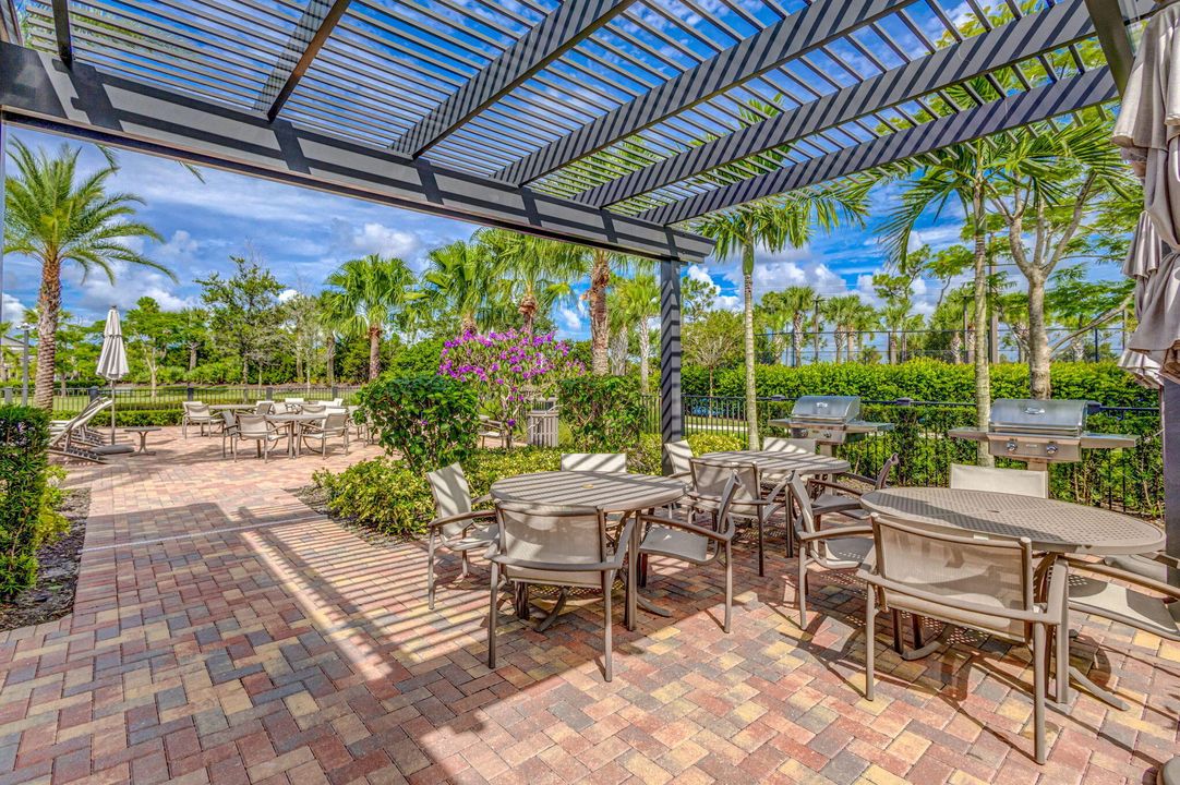 待售: $1,325,000 (4 贝兹, 3 浴室, 3073 平方英尺)